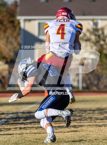 Thumbnail 3 in Mountain View vs. Stansbury (UHSAA 4A Second Round) photogallery.