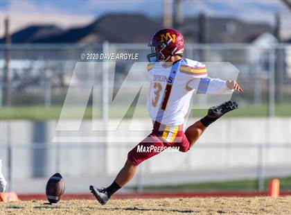 Thumbnail 2 in Mountain View vs. Stansbury (UHSAA 4A Second Round) photogallery.
