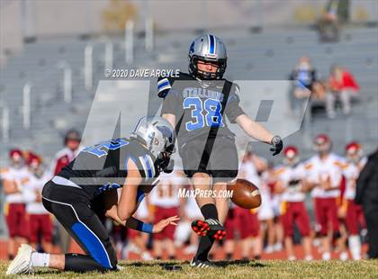 Thumbnail 1 in Mountain View vs. Stansbury (UHSAA 4A Second Round) photogallery.