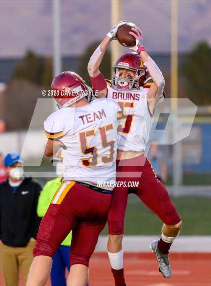 Thumbnail 1 in Mountain View vs. Stansbury (UHSAA 4A Second Round) photogallery.