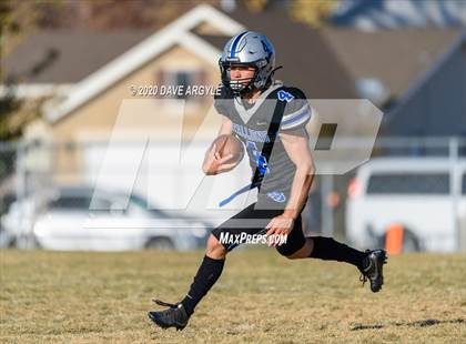 Thumbnail 2 in Mountain View vs. Stansbury (UHSAA 4A Second Round) photogallery.