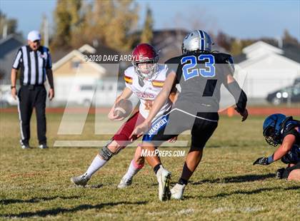 Thumbnail 3 in Mountain View vs. Stansbury (UHSAA 4A Second Round) photogallery.