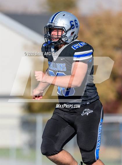 Thumbnail 1 in Mountain View vs. Stansbury (UHSAA 4A Second Round) photogallery.