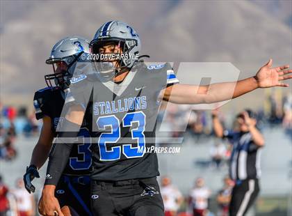 Thumbnail 1 in Mountain View vs. Stansbury (UHSAA 4A Second Round) photogallery.
