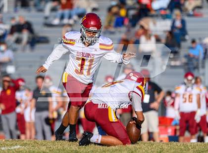 Thumbnail 2 in Mountain View vs. Stansbury (UHSAA 4A Second Round) photogallery.