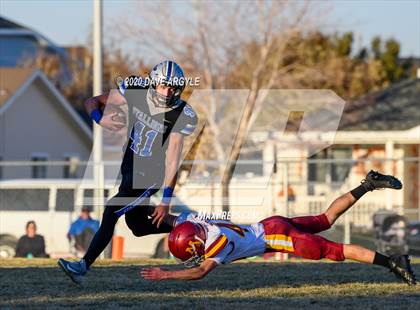 Thumbnail 3 in Mountain View vs. Stansbury (UHSAA 4A Second Round) photogallery.