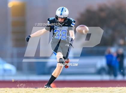 Thumbnail 2 in Mountain View vs. Stansbury (UHSAA 4A Second Round) photogallery.