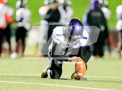 Thumbnail 1 in Tallwood @ Landstown photogallery.