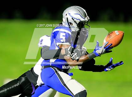 Thumbnail 1 in Tallwood @ Landstown photogallery.