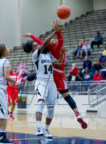Thumbnail 1 in Judson vs. Steele (UIL 5A Area Playoffs) photogallery.