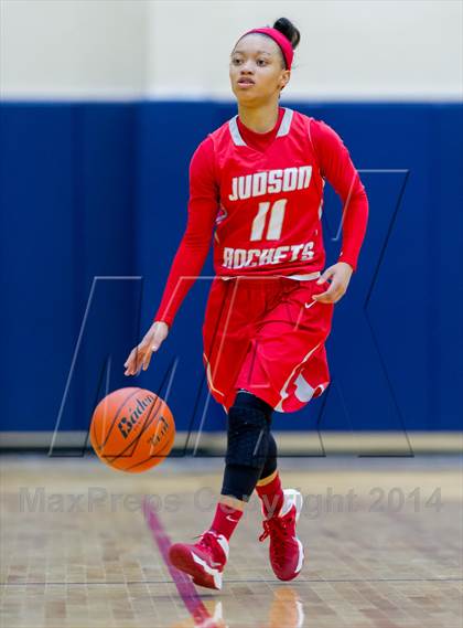 Thumbnail 3 in Judson vs. Steele (UIL 5A Area Playoffs) photogallery.