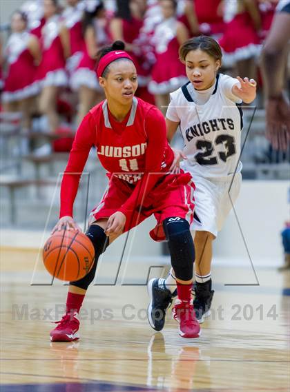 Thumbnail 3 in Judson vs. Steele (UIL 5A Area Playoffs) photogallery.