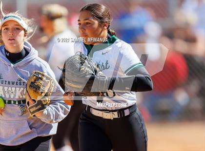 Thumbnail 1 in Elkhorn vs. Lincoln Southwest photogallery.