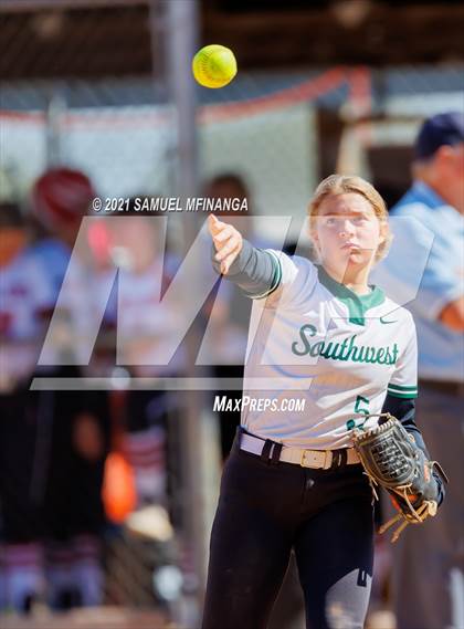 Thumbnail 3 in Elkhorn vs. Lincoln Southwest photogallery.