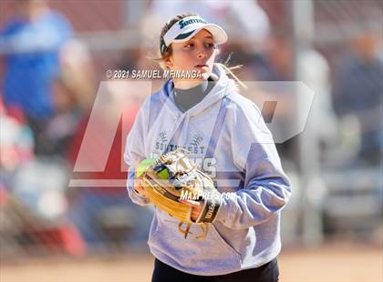 Thumbnail 3 in Elkhorn vs. Lincoln Southwest photogallery.