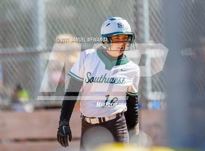 Thumbnail 3 in Elkhorn vs. Lincoln Southwest photogallery.