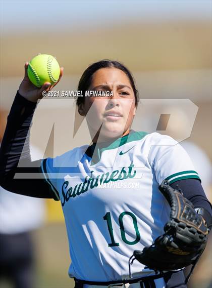 Thumbnail 3 in Elkhorn vs. Lincoln Southwest photogallery.
