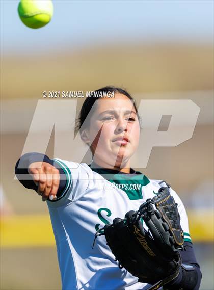 Thumbnail 3 in Elkhorn vs. Lincoln Southwest photogallery.