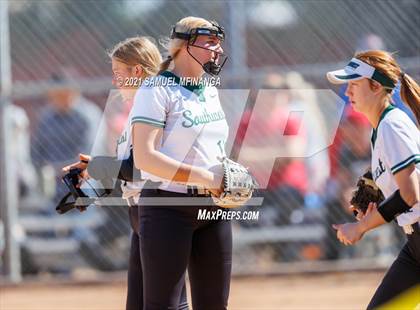 Thumbnail 1 in Elkhorn vs. Lincoln Southwest photogallery.