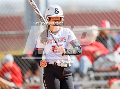 Thumbnail 2 in Elkhorn vs. Lincoln Southwest photogallery.