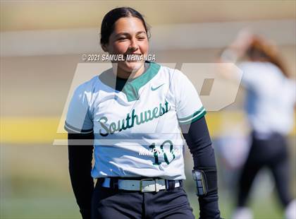 Thumbnail 3 in Elkhorn vs. Lincoln Southwest photogallery.
