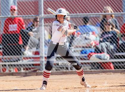 Thumbnail 2 in Elkhorn vs. Lincoln Southwest photogallery.