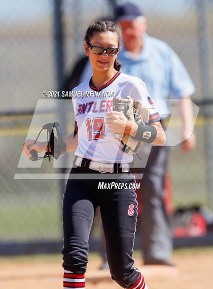 Thumbnail 3 in Elkhorn vs. Lincoln Southwest photogallery.