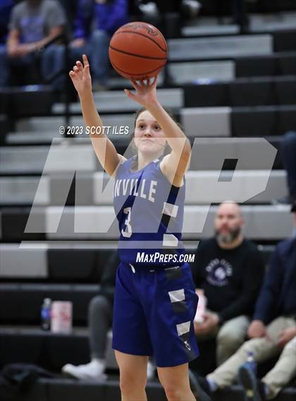 Thumbnail 2 in Danville vs Fisher Catholic (OHSAA D4 District Semifinal) photogallery.