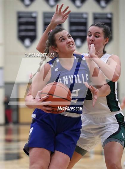 Thumbnail 3 in Danville vs Fisher Catholic (OHSAA D4 District Semifinal) photogallery.