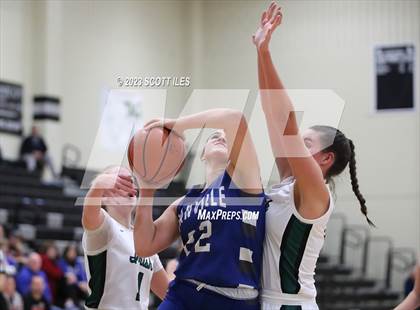 Thumbnail 1 in Danville vs Fisher Catholic (OHSAA D4 District Semifinal) photogallery.