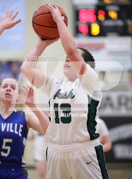 Thumbnail 3 in Danville vs Fisher Catholic (OHSAA D4 District Semifinal) photogallery.