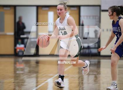 Thumbnail 2 in Danville vs Fisher Catholic (OHSAA D4 District Semifinal) photogallery.