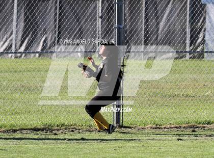 Thumbnail 1 in Freedom vs Antioch photogallery.