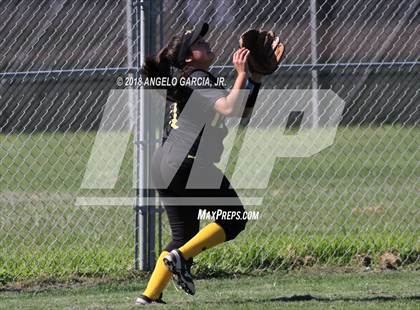 Thumbnail 2 in Freedom vs Antioch photogallery.
