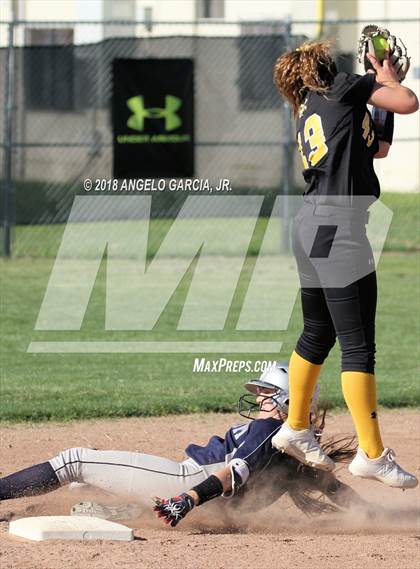 Thumbnail 2 in Freedom vs Antioch photogallery.