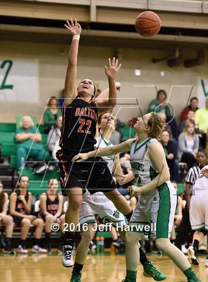 Thumbnail 3 in Mogadore vs. Dalton photogallery.