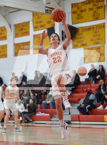 Thumbnail 2 in Chaney @ Cardinal Mooney photogallery.