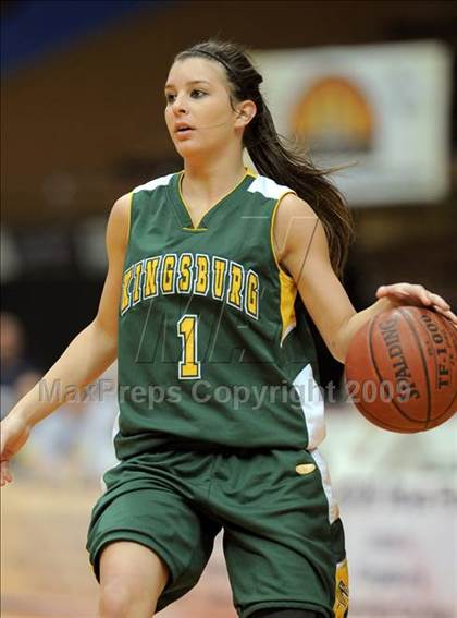Thumbnail 3 in Kingsburg vs. Corcoran (CIF CS D4 Final) photogallery.