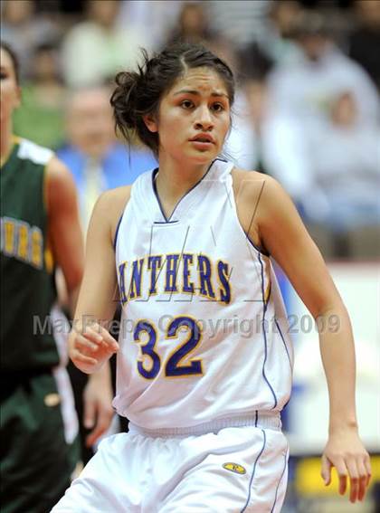 Thumbnail 2 in Kingsburg vs. Corcoran (CIF CS D4 Final) photogallery.