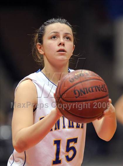 Thumbnail 2 in Kingsburg vs. Corcoran (CIF CS D4 Final) photogallery.