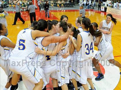 Thumbnail 3 in Kingsburg vs. Corcoran (CIF CS D4 Final) photogallery.