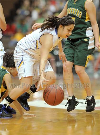 Thumbnail 3 in Kingsburg vs. Corcoran (CIF CS D4 Final) photogallery.