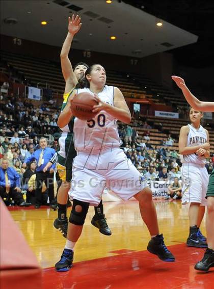 Thumbnail 2 in Kingsburg vs. Corcoran (CIF CS D4 Final) photogallery.