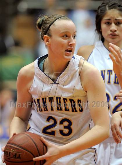 Thumbnail 1 in Kingsburg vs. Corcoran (CIF CS D4 Final) photogallery.