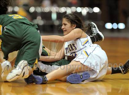 Thumbnail 2 in Kingsburg vs. Corcoran (CIF CS D4 Final) photogallery.