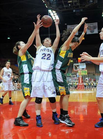Thumbnail 2 in Kingsburg vs. Corcoran (CIF CS D4 Final) photogallery.