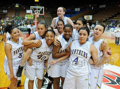 Thumbnail 1 in Kingsburg vs. Corcoran (CIF CS D4 Final) photogallery.