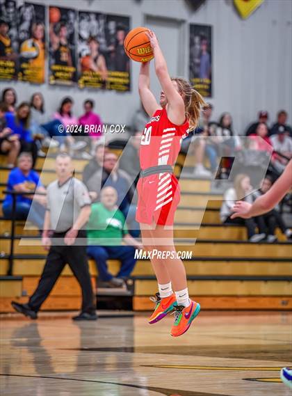 Thumbnail 3 in Tuckerman vs Mountain View (3A-2 District Tournament) photogallery.