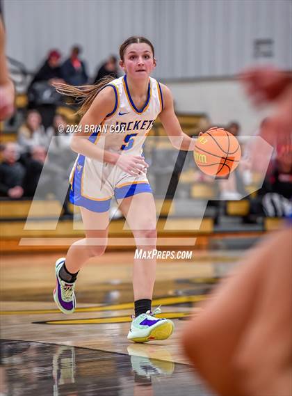 Thumbnail 2 in Tuckerman vs Mountain View (3A-2 District Tournament) photogallery.