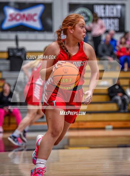 Thumbnail 3 in Tuckerman vs Mountain View (3A-2 District Tournament) photogallery.
